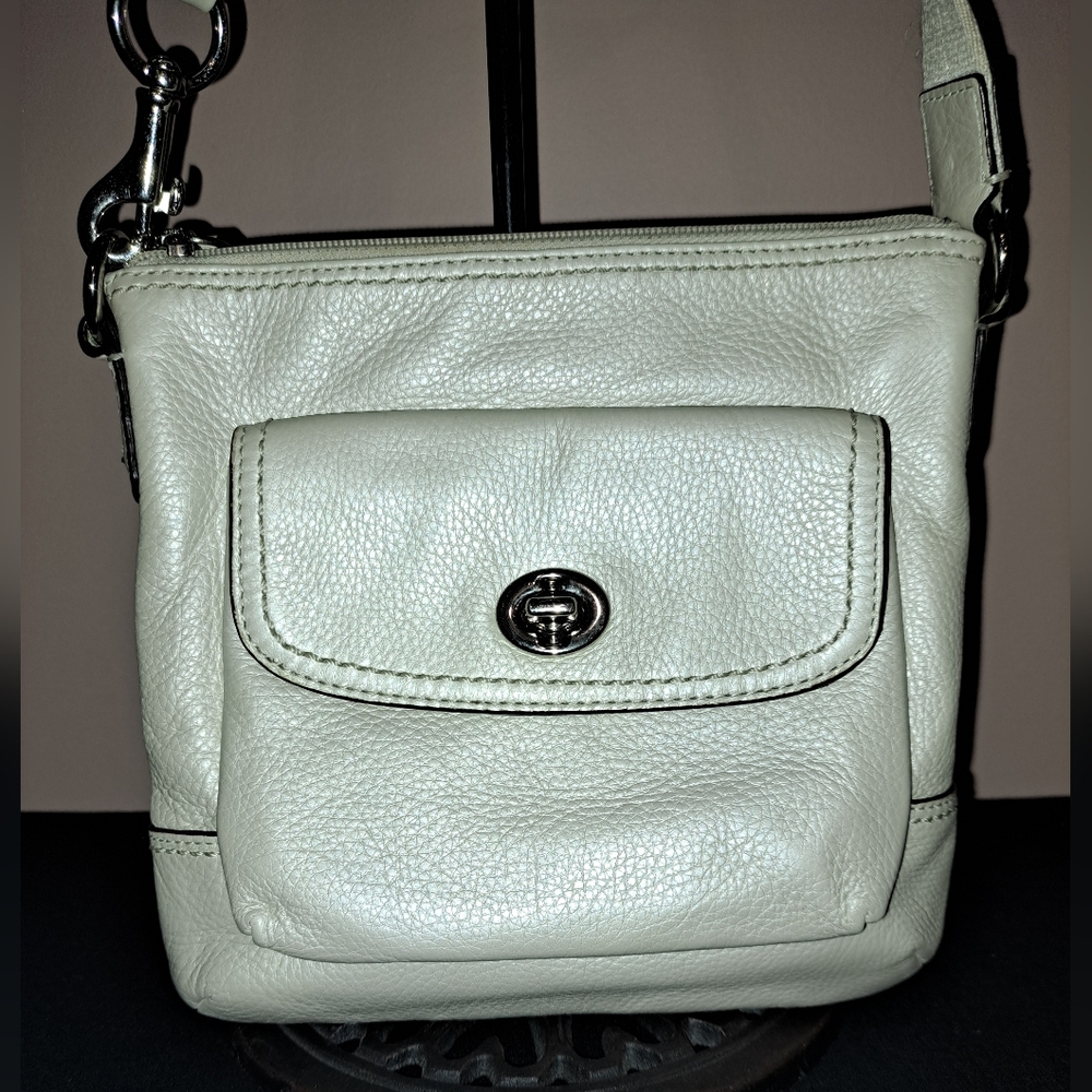 Coach Park Pearl White Leather Swingpack Crossbody Bag!! - Picture 2 of 9